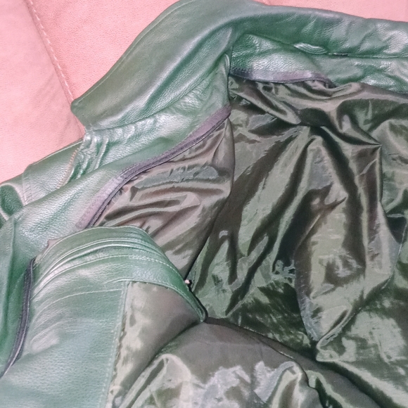 Rare green leather coat - Picture 4 of 4